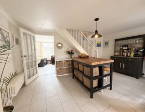 Photo 5- click for photo gallery